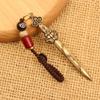 Pingente de chaveiro com espada retrô de sete estrelas de latão, pingente de espada antiga, joias decorativas, pequenos fabricantes de presentes por atacado