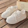 Novos Sapatos Brancos de Sola Grossa para Mulheres 2025, Design Original, Sapatos Esportivos e Casuais Versáteis com Calças de Pernas Largas