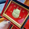 Oro Puro 999 Inmediatamente Tener Dinero Adornos de Oro Nueva Chinoiserie Ocho Direcciones para Venir Dios de la Riqueza Dios de la Riqueza Marco de Fotos Escritorio Mesa Al por Mayor