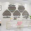 Estante de Arte de Uñas para Celebridades de Internet Estante para Colgar en la Pared Tienda de Arte de Uñas con Forma de Corazón de Moda Estante de Exhibición de Pegamento para Esmalte de Uñas de Hierro Dorado