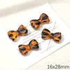 Acessório de flor para sapato com laço de estampa de leopardo em acrílico com flores, corações, estrelas, miçangas, pulseira de miçangas artesanal DIY