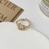 Anel Geométrico Leve de Luxo com Letra Love Incrustada de Diamante em Forma de Leque Feminino Exquisito Versátil Elegante Anel de Menina