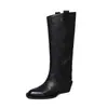 Botas de montaria femininas de cano alto em couro, novo estilo outono e inverno, bico quadrado em couro genuíno, salto médio grosso, botas over-the-knee para mulheres