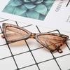2021 Nuevas gafas de sol ojo de gato triangulares moda tendencia europea y americana gafas de sol personalizadas retro disco mujer