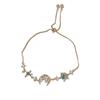 Pulsera de nicho de moda Joker con diamantes incrustados de estrella azul y luna para mujer, temperamento simple, lujo ligero, alta gama, joyería de mano al por mayor
