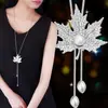 Cadena Larga para Suéter, Collar de Lujo Ligero y de Alta Gama para Mujer, Accesorio de Borla Moderno y Versátil, Colgante Simple de Perla que No se Desvanece