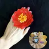 Danza Clásica: Entrando al Estanque de Lotos, Recogiendo Hojas de Loto, Flores de Loto, Frutos de Loto, Sosteniendo Accesorios, Anillos, Bandas Elásticas, Flores para Dedos y Muñecas