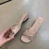 Primer Encuentro Estilo Hada Chanclas Abiertas para Mujer para Uso en Exteriores, Verano 2026 Sandalias de Cuña con Encaje Elegante Suave Francés