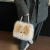 Estilo Coreano Nuevo Bolso Cruzado de un Solo Hombro para Viajes de Negocios para Mujer Cubo de Felpa Lindo Bolso de Mano 2026 Versátil Suave Lindo Osito