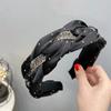 Nuevo Estilo Tira Perforada Satén Trenzado Aro para el Cabello Celebridad de Internet Elegante Ala Ancha Aro Superior Craneal Alto Accesorios para el Cabello de Pedrería de Gipsófila para Mujeres