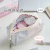 Estojo de Lápis Três Cores de Grande Capacidade Novo Modelo 2026 Design de Alto Valor para Meninos e Meninas Caixa de Material Escolar Infantil Portátil Simples