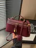 Bolso Pequeño Retro para Mujer 2026 Nuevo Otoño Esenciales de Trabajo Bolso Tote Pequeño Bolso de Hombro Único de Alta Gama para Viaje Cruzado