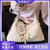 Bolso de Hombro Individual de Gama Alta, Nicho Retro, para Mujer, Nuevo Estilo Primavera 2026, Tote Grande de Gran Capacidad para Viaje, Bolso Cruzado