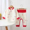 Conjunto de Ropa Interior Térmica para Bebé Otoño e Invierno Cintura Alta Protección de Barriga Ropa de Dormir Acolchada para Bebé Recién Nacido Estilo Invierno