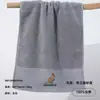 Venta al por mayor 32 Hebras Hotel Toalla Engrosada Baño Algodón Puro Tipo a Algodón Absorbente Lavado de Cara Adulto Hogar Toalla de Cara