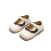WISH Sapatos Pequenos de Couro Sapatos de Princesa Primavera 2022 Sapatos para Bebê Menina Criança Pequena Sola Macia Verão Sapatilhas Pequenas de Renda para Crianças