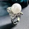 Anillo de gato con incrustaciones de perlas de dos colores gris Aobei y blanco, anillo de moda para mujer, venta al por mayor