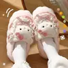 Chinelos de Algodão Fofos de Hello Kitty de Inverno para Mulheres, Uso Doméstico, Antiderrapantes, Quentes Sapatos de Algodão Gato Kt, Coração de Menina Pelúcia Sola Grossa