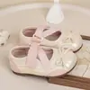 Lindos zapatos de cuero transpirables para mujer 2026, zapatos de princesa para niñas con diseño de lazo, zapatos de verano de suela blanda antideslizantes para primavera y otoño