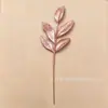 Ramas Navideñas Doradas de 33 cm con 6 Hojas, Suministradas por Amazon para Comercio Electrónico Transfronterizo, Decoración de Corona para Árbol de Navidad con Hojas Doradas