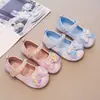 Zapatos de Princesa de Cristal para Niñas 2026 Verano Nuevos Zapatos de Actuación Bella Durmiente Vestido de Lentejuelas Zapatos de Piel de Cristal
