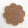 Porta-copos de palha trançada com flor tecida à mão, isolamento térmico, tapete anti-queimadura para tigela, tapete para mesa de jantar em casa, antiderrapante, resistente a altas temperaturas, tapete para prato