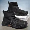 Tendência, casual, moderno, versátil, novos sapatos masculinos, botas Martin de cano médio esportivas leves masculinas outono 2026