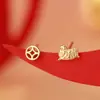 Brincos Originais de Prata Pura S925 "Fique Rico Logo", Exquisitos Brincos do Signo do Cavalo Estilo Chinês para o Ano de Nascimento, Adequados para o Ano Novo, Disponíveis para Atacado