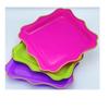 Comercio exterior borde dorado plato de plástico blanco color 9.5 pulgadas plato de onda grande Phnom Penh plato cuadrado PP