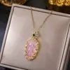 Cadena de clavícula de acero de titanio estilo retro nacional moda candado de paz de jade colgante de izaje todo partido temperamento accesorios de estilo chino de alta calidad