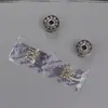 Acessórios para Máquina de Costura Doméstica Antiga Bobbin Cover Bobbin Case Lock Case Huayang Aço Inoxidável Peônia Borboleta