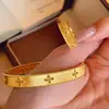Pulsera de Trébol de Cuatro Hojas de Brocado de Plata S925 para Mujer, Mismo Estilo que Tiendas de Oro, Nuevo Estilo Chino, Acabado Cepillado, Anillo de Moda