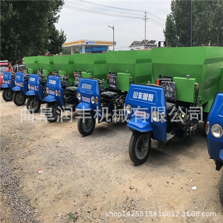 柴油抛撒车