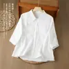 Camisa de Algodão e Linho com Lapela Feminina Renda Broche 3D Temperamento Moda Blusa Sete Mangas Novo Top Artístico de Verão