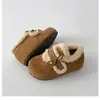 Zapatos de Algodón Birkenstock para Mujer con Aumento Interno de Altura y Suela Gruesa, Nuevo Estilo Bosque de Invierno 2026, Moño, Zapatos Cálidos y Engrosados de Piel