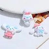 Perro de Orejas Grandes de Dibujos Animados Perro Yugui Resina Accesorios Pequeños Hecho a Mano DIY Pegatina de Nevera de Pegamento de Crema Accesorios para Hebilla de Agujero de Zapatos
