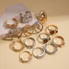 Set de Siete Piezas de Anillos Abiertos Plegados tipo Metal Europeo y Americano con Pedrería, Joyería de Gama Alta Retro de Nicho Único para Mujeres