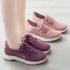 Zapatos Deportivos para Mujer 2025 Primavera y Otoño Nuevos Zapatos para Mamá Zapatos Casuales para Mujer para Caminar Correr Zapatos Tejidos Fly Dropshipping