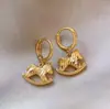 Pendientes de Año Nuevo con Temática de Caballo Dorado con un Toque Lujoso y de Alta Gama, Pendientes de Caballo Mecedor de Perlas, Pendientes de Caballo Pequeño a la Moda