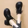 Mocasines populares con suela gruesa y elegantes para mujer, nuevos zapatos de cordones estilo británico versátiles para otoño 2026, zapatos de cuero con tacón grueso, tacón medio