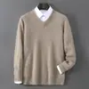 Ropa interior de cuello en V para hombre de otoño e invierno, lana pura, suéter de punto casual versátil, suéter de cuello redondo