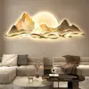 Pintura Decorativa Moderna de Lujo Ligero para Sala de Estar con Montañas al Fondo Lámpara de Pared con Pintura de Paisaje Atmosférico de Gama Alta Pintura Colgante de Pared para Fondo de Sofá
