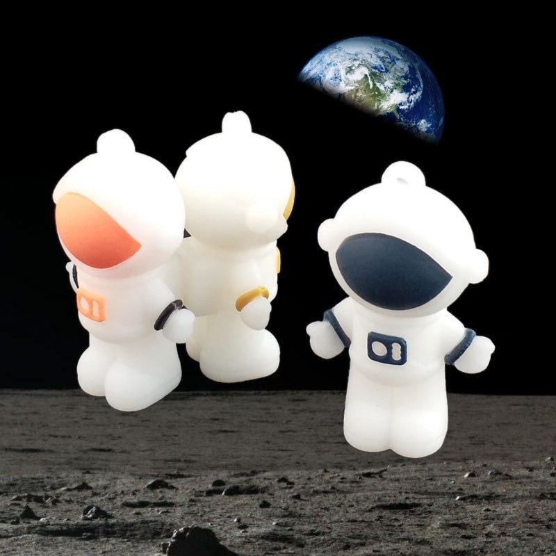 宇航员太空人1.jpg