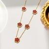 Colar Pulseira Brincos Flor de Cinco Folhas de Madrepérola Estilo Luxo Acessível Europeu e Americano para Mulheres Aço Titânio Não Desbota Joias de Alta Qualidade