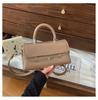 Cross-border High-end Sense Bag Mulheres Primavera e Verão 2025 Nova Moda Casual Bolsa Crossbody Estilo Coreano Feminino Portátil Pequena Bolsa Quadrada