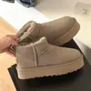 Botas de Nieve Integradas de Piel de Oveja Transfronterizas Sangpo con Suelas Gruesas de 3 cm Botines Cortos Mini Zapatos Bajos Clásicos de Suela Gruesa para Mujer