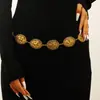 Vestido Casual de Cintura Versátil Retrô em Jeans com Corrente na Cintura Estilo Étnico Boêmio Cinto de Coração com Borla
