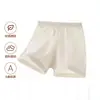 Verão 2026 Novo Algodão Puro Shorts para Bebê Recém-Nascido Classe A Calças Casuais Shorts para Crianças Estilo Fino para Exterior Meninos