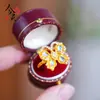 Anel Dourado Estilo Loja de Ouro Areia Dourada Flor Antiga Design de Nicho Anel Luz Luxo Moda Aberto Versátil Joia