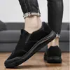 Sapatos Masculinos Atacado 2026 Novo Estilo Sapatos Slip-On Primavera e Outono Baixo Respirável Casuais Estilo Coreano Simples Sapatos de Sola Grossa